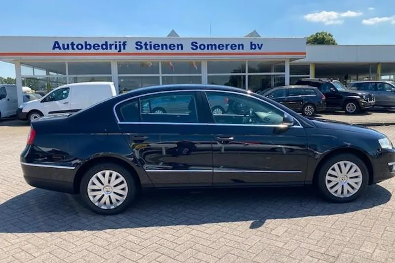 Volkswagen Passat (2006)