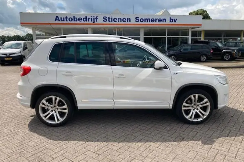 Volkswagen Tiguan (2010)