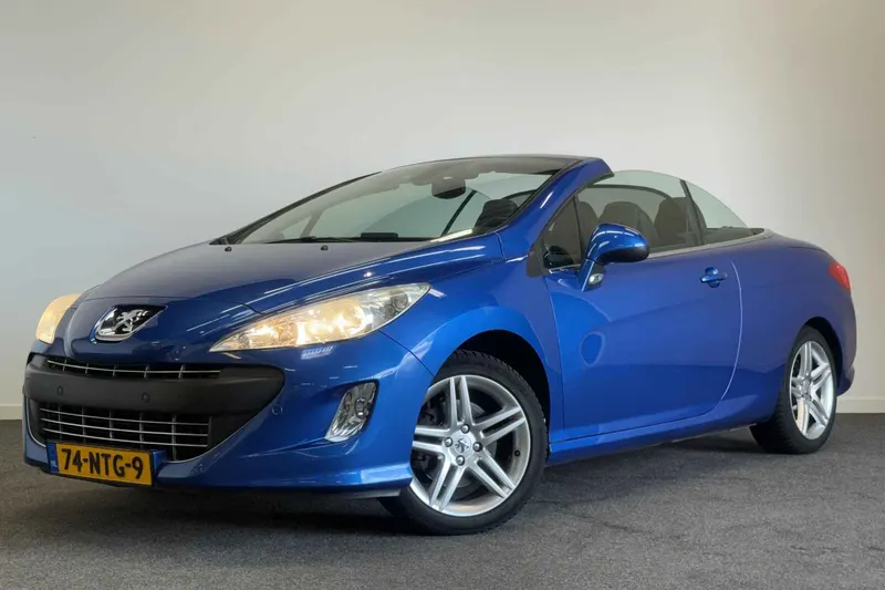 Peugeot 308 (2010)