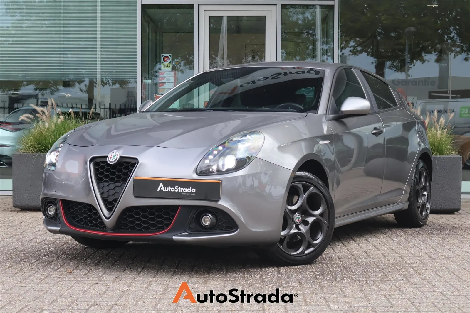 Alfa Romeo Giulietta (2017) — foto 1