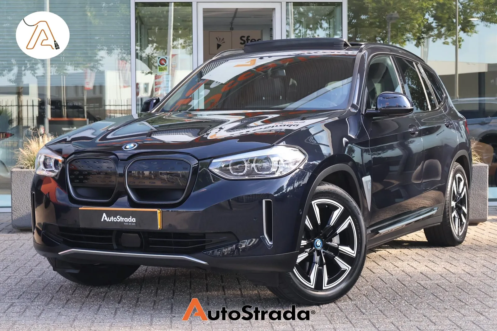 BMW iX3 (2021) — foto 1