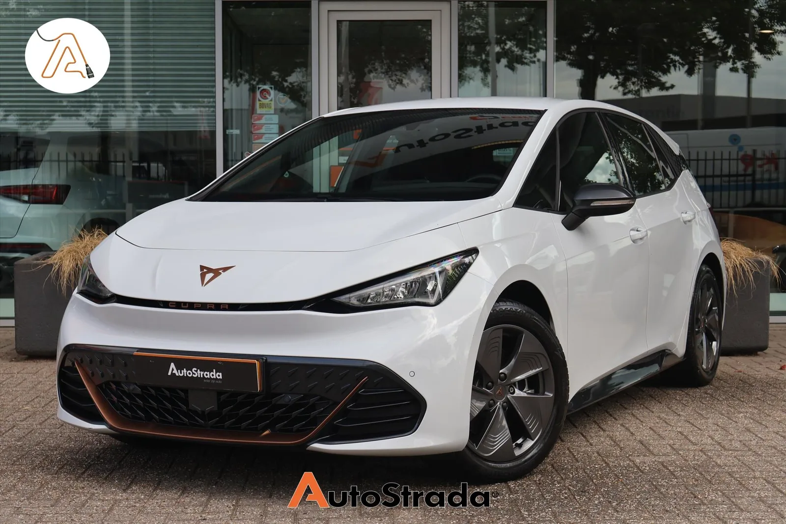 CUPRA Born (2021) — foto 1