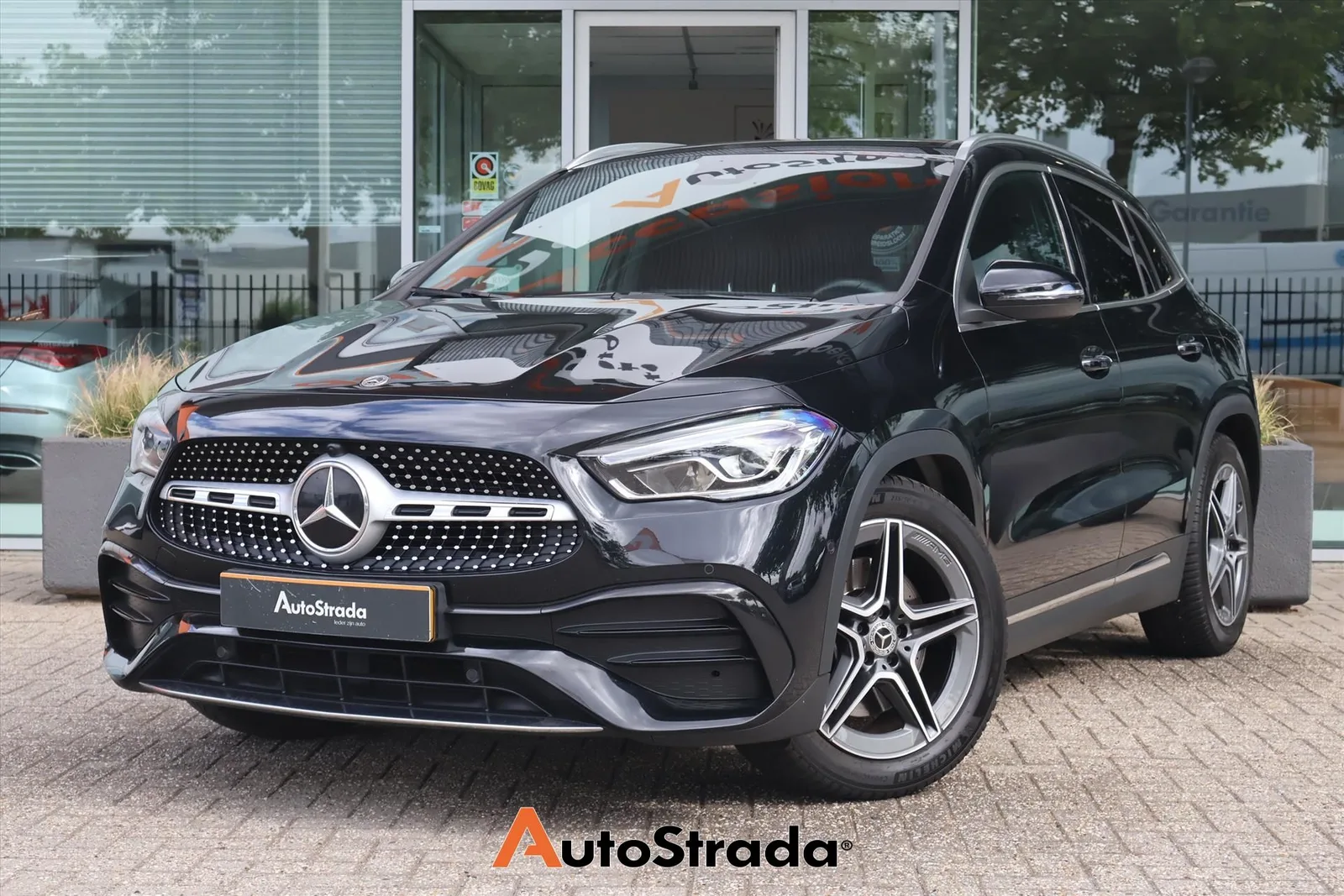 Mercedes-Benz GLA (2020) — foto 1