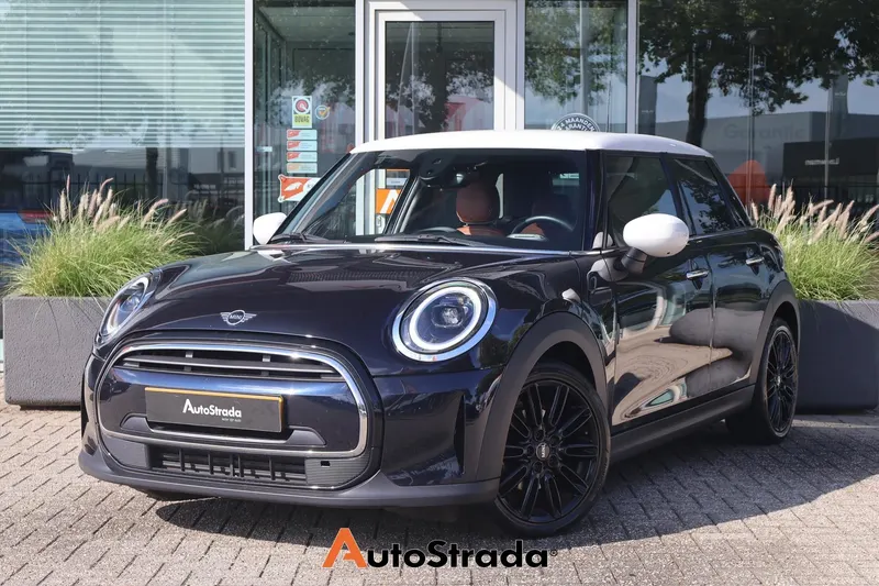 MINI Cooper (2022)