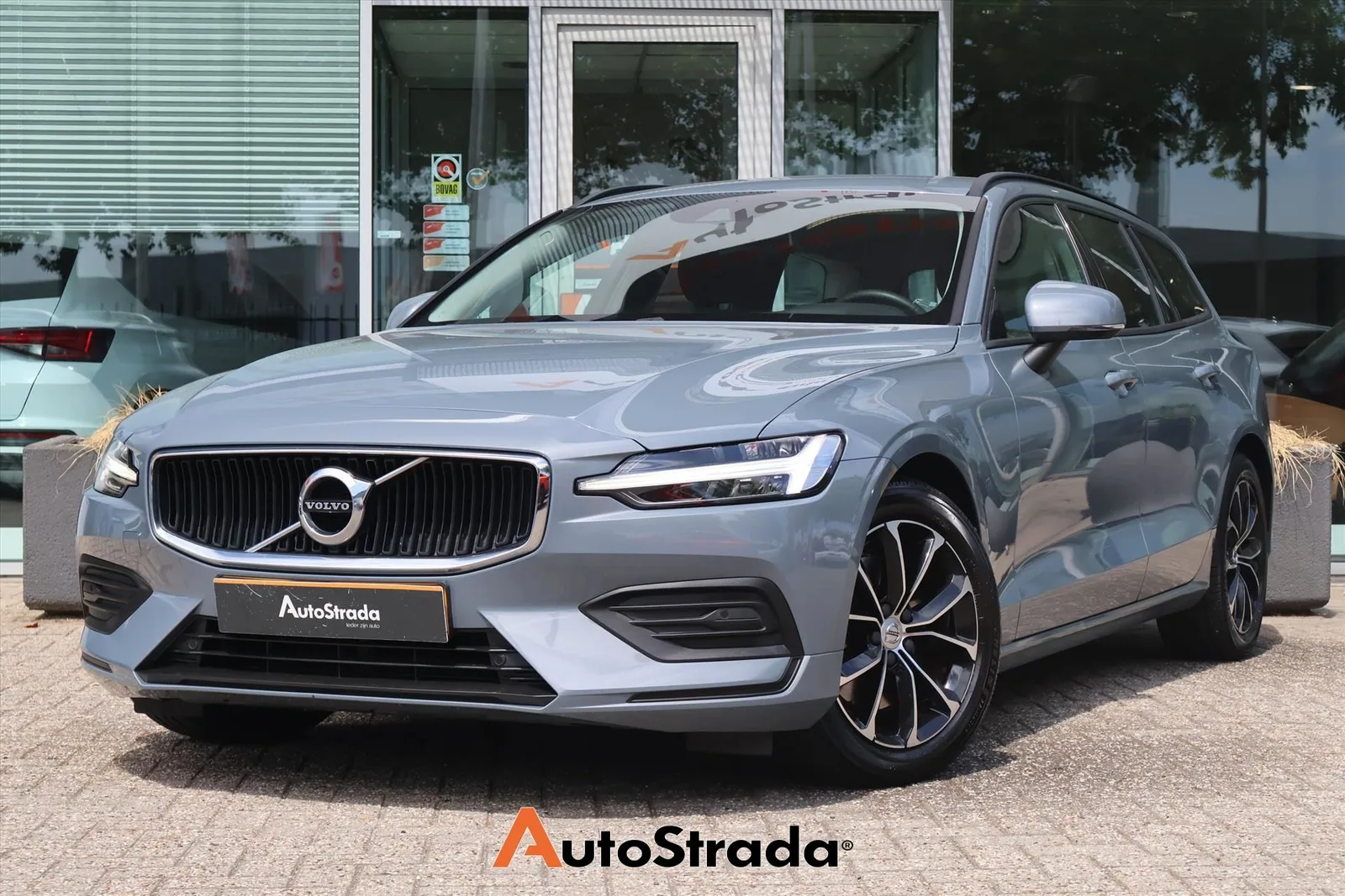 Volvo V60 (2021) — foto 1