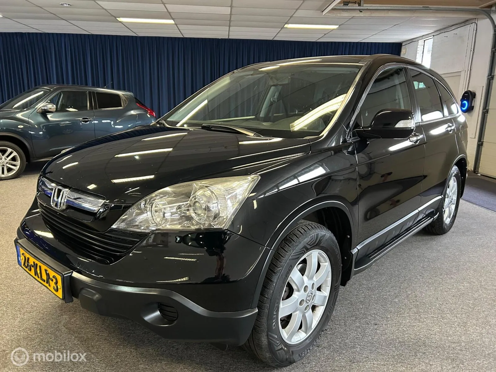 Honda CR-V (2010) — foto 1
