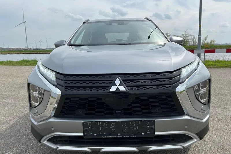 Mitsubishi Eclipse Cross (2024)