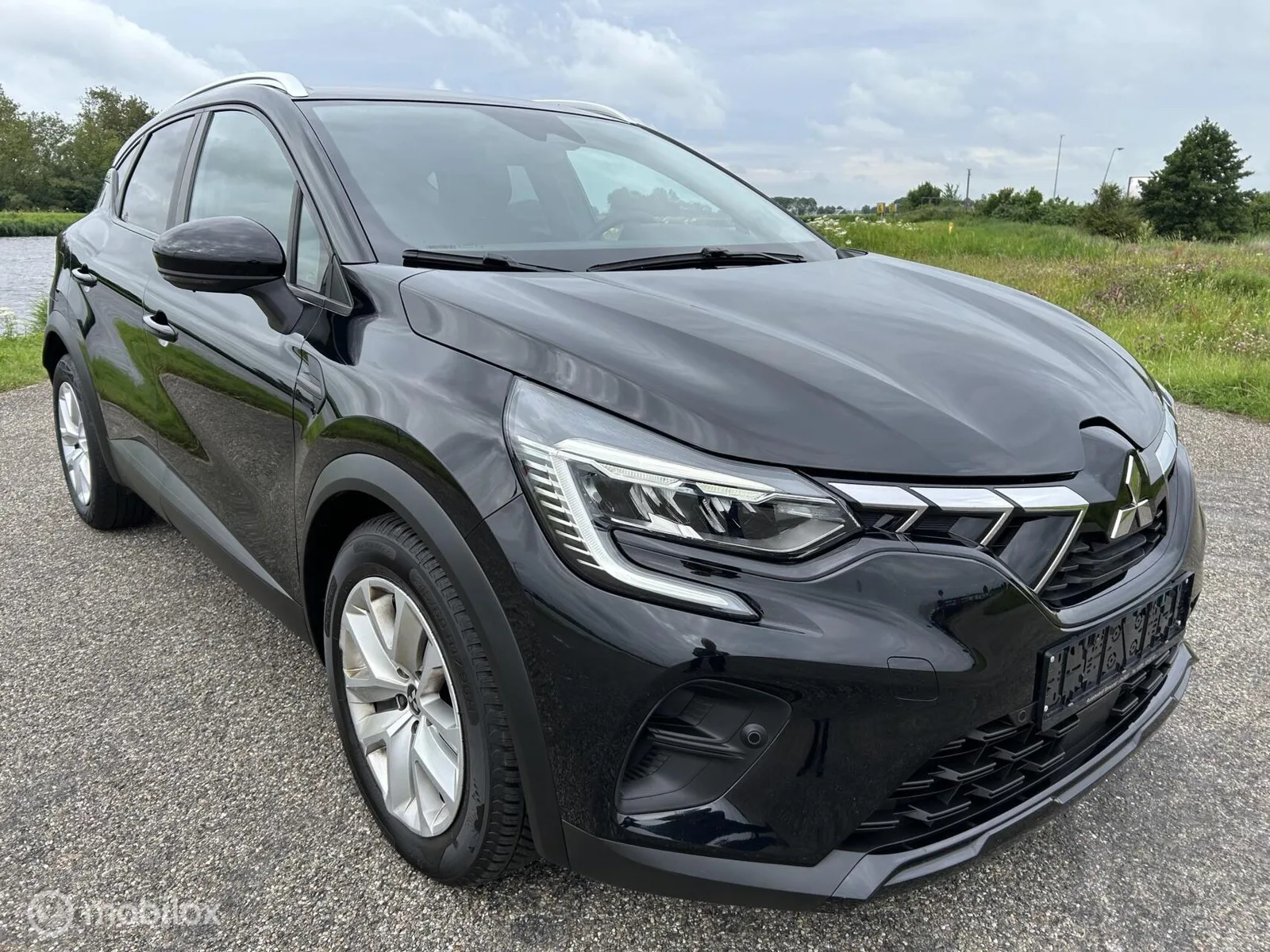 Mitsubishi ASX (2024) — foto 1