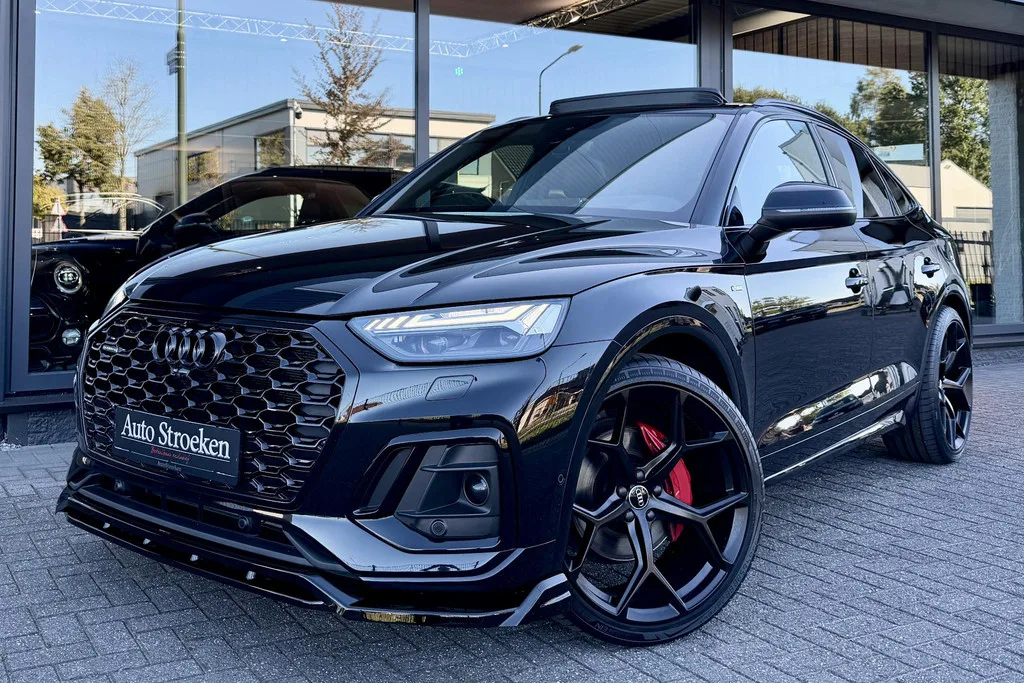 Audi Q5 Sportback (2022) — foto 1