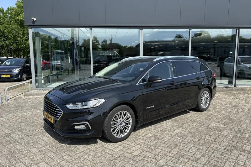 Ford Mondeo (2021)