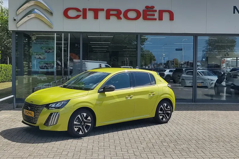Peugeot 208 (2024)