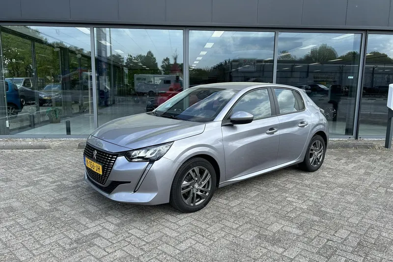 Peugeot 208 (2021)