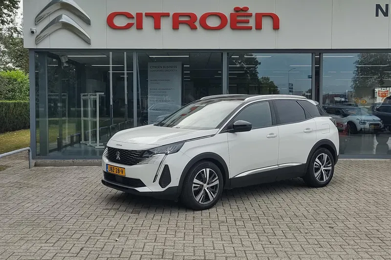 Peugeot 3008 (2022)