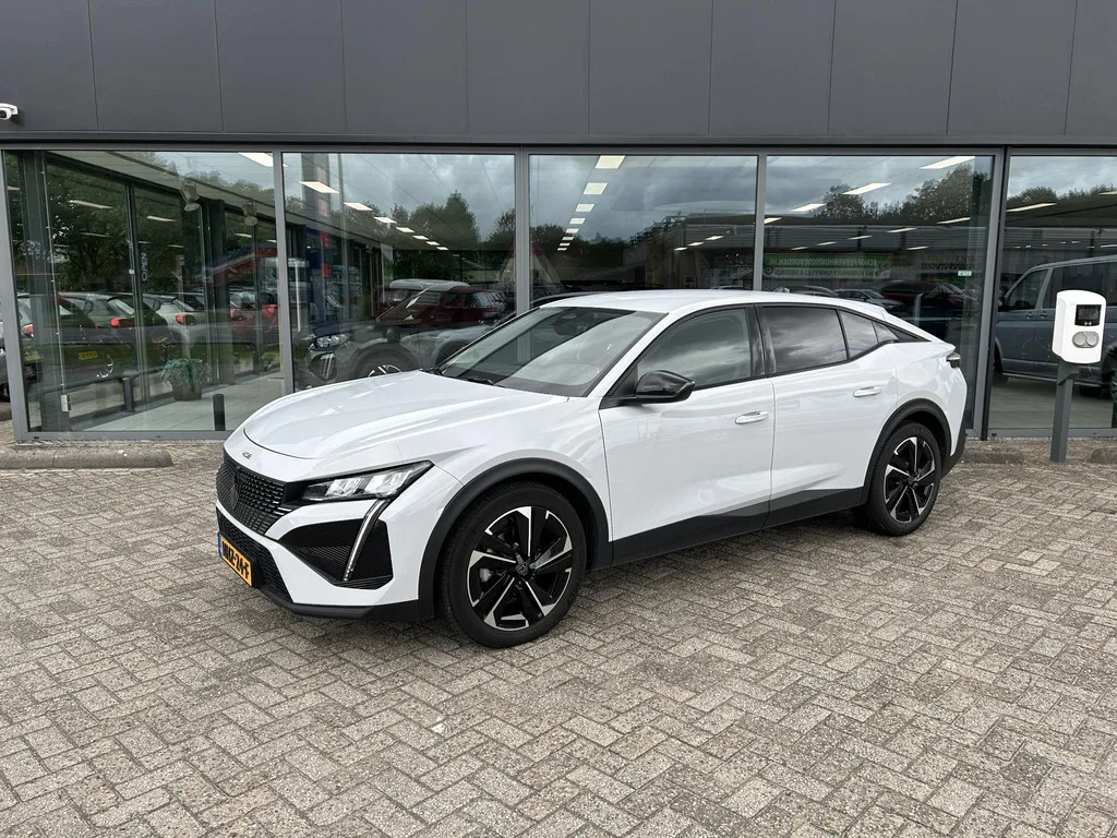 Peugeot 408 (2025) — foto 1