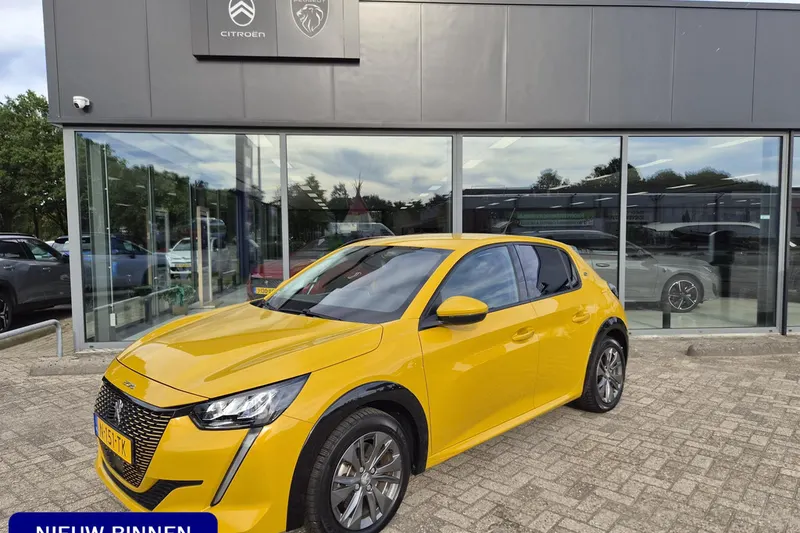 Peugeot e-208 (2022)