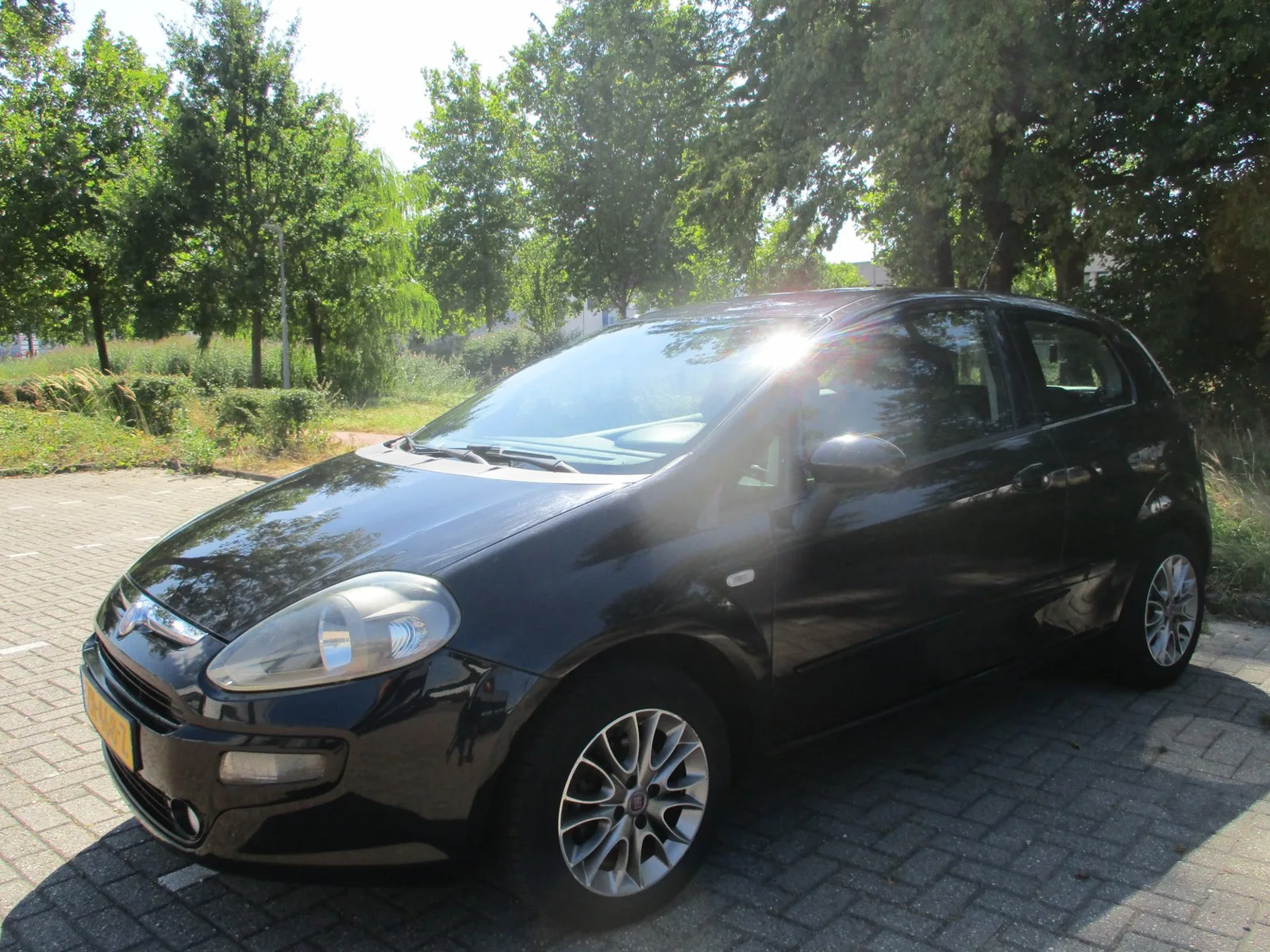 Fiat Punto (2011) — foto 1