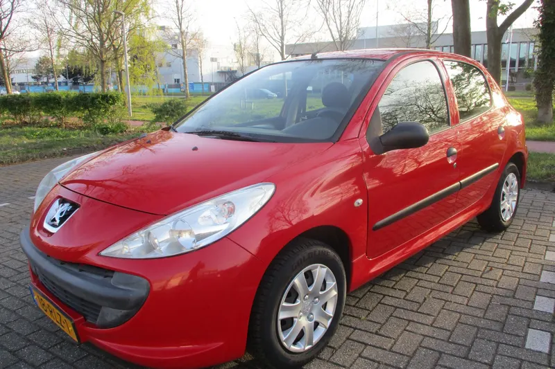Peugeot 206 (2011)