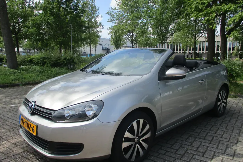 Volkswagen Golf (2012)