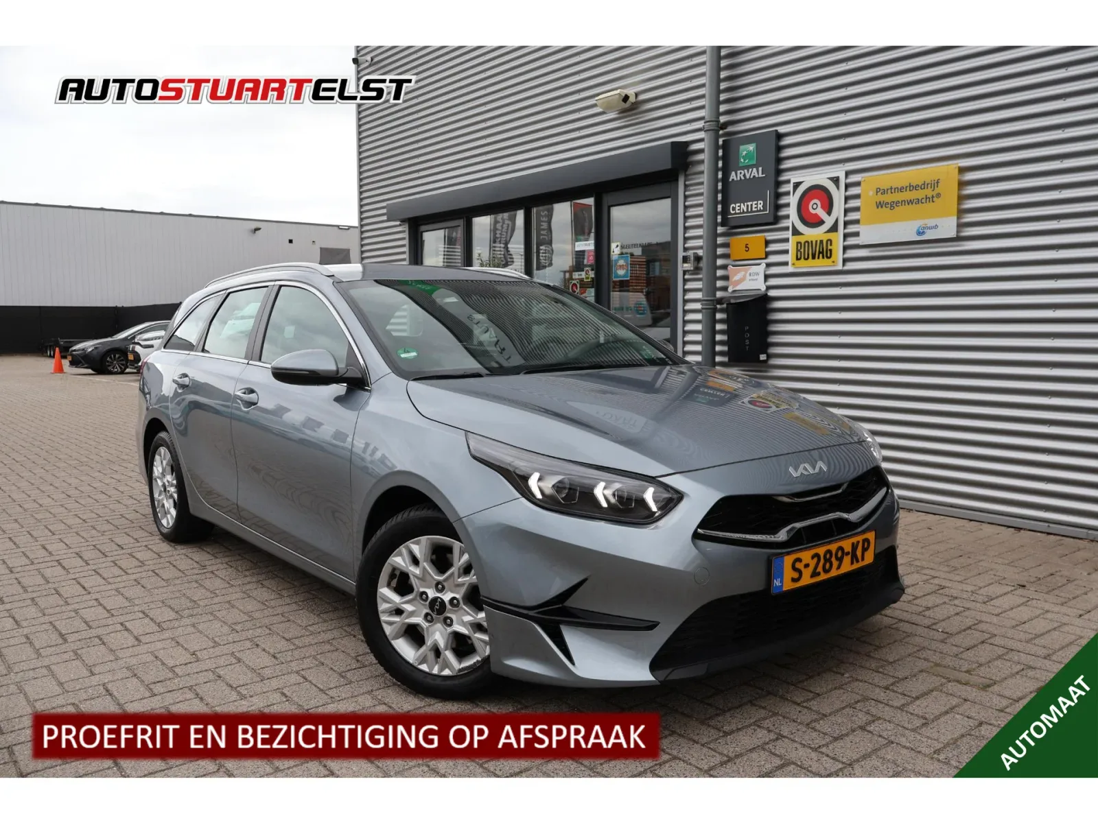 Kia Ceed Sportswagon (2023) — foto 1