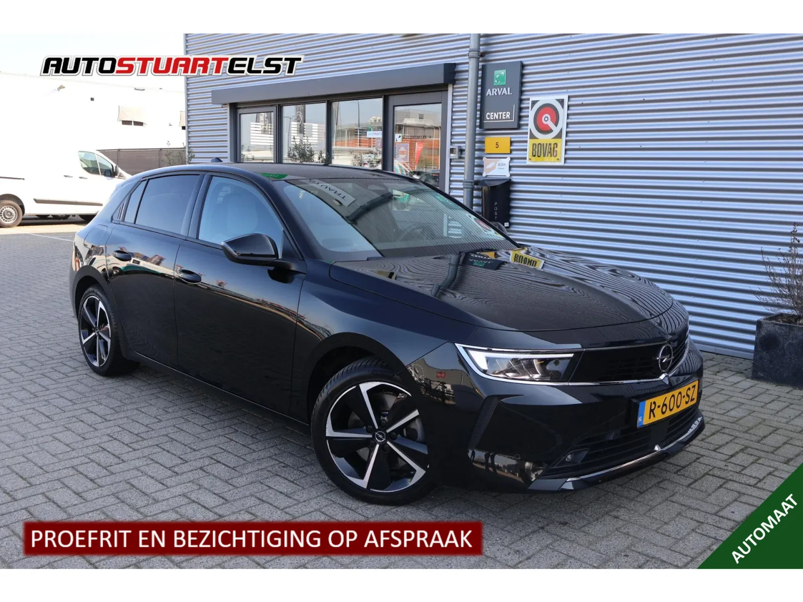 Opel Astra (2022) — foto 1