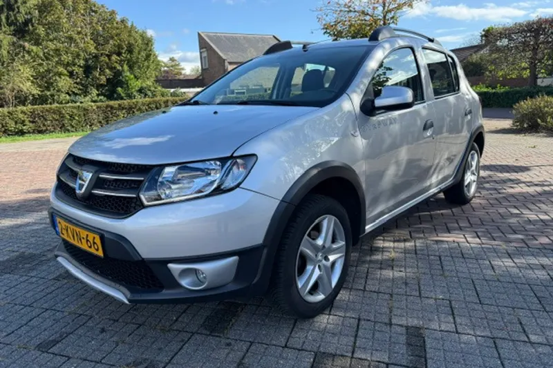 Dacia Sandero (2013)