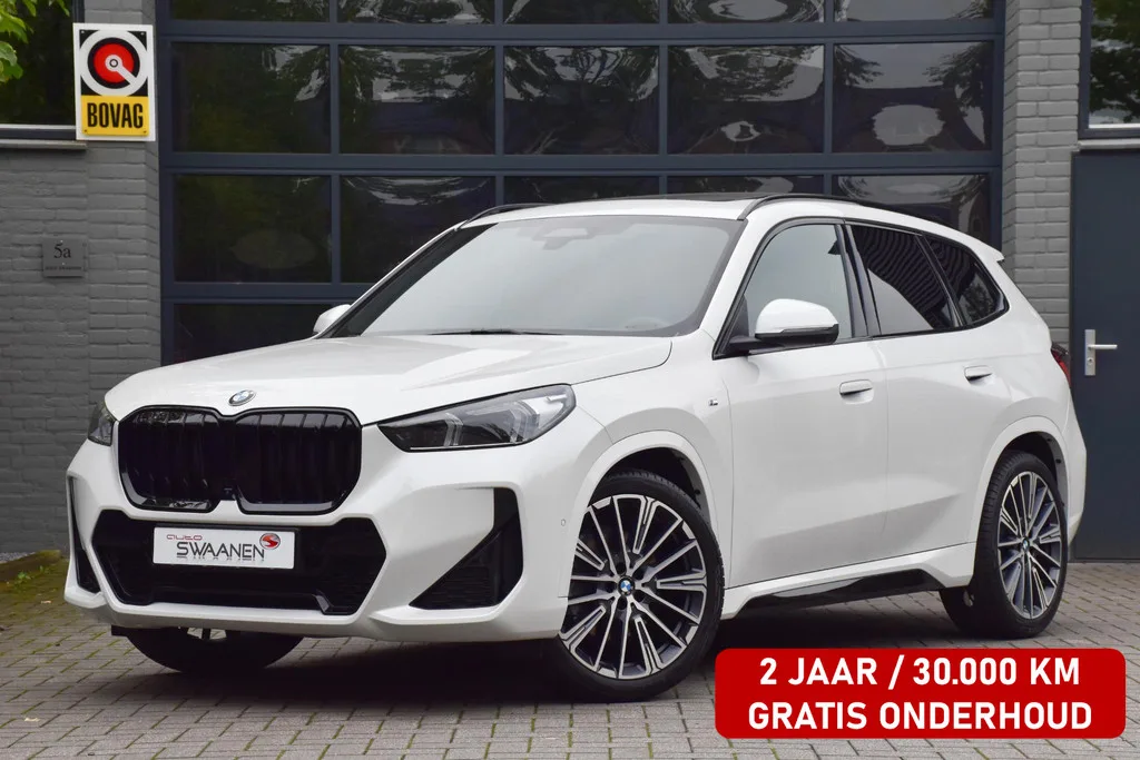 BMW X1 (2024) — foto 1