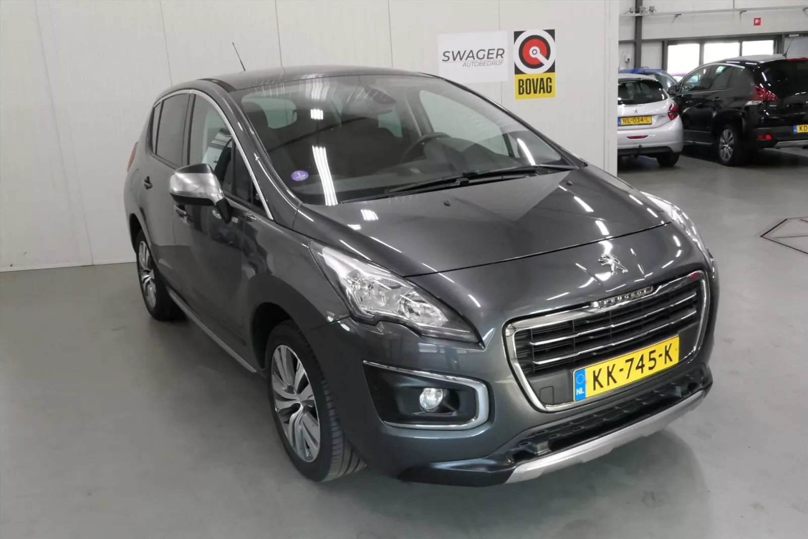 Peugeot 3008 (2016) — foto 1