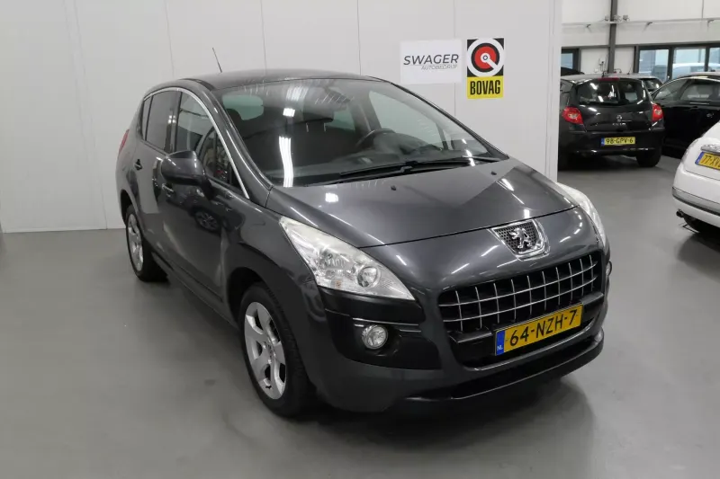 Peugeot 3008 (2010)