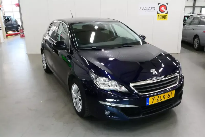 Peugeot 308 (2015)
