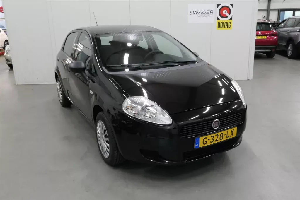 Fiat Punto (2013) — foto 1