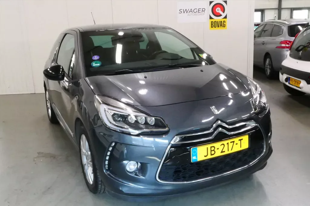 DS  (2016) — foto 1
