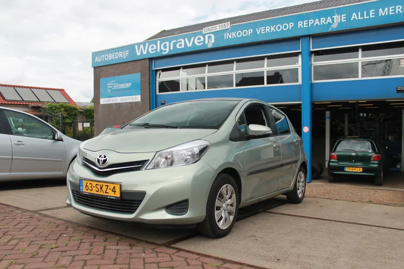 Toyota Yaris (2011)