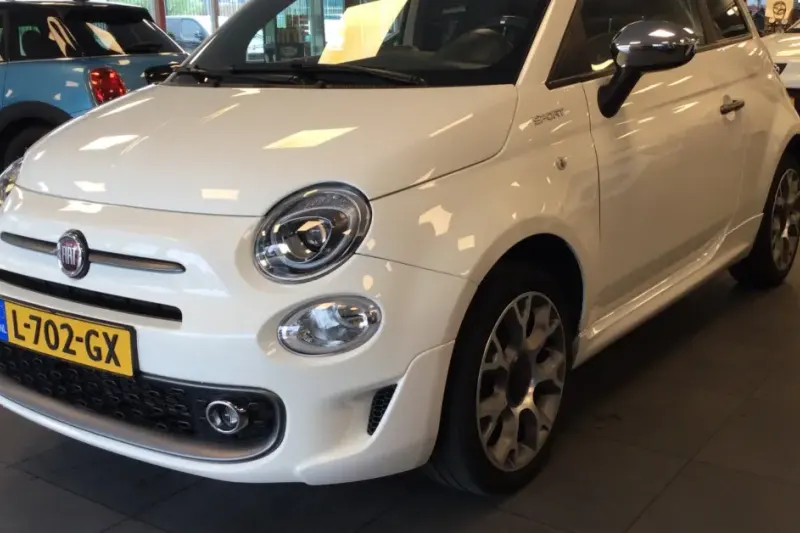 Fiat 500C (2021)