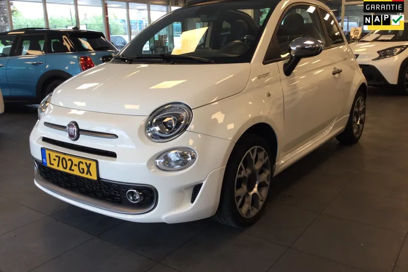 Fiat 500C (2021)