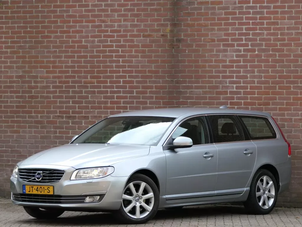Volvo V70 (2016) — foto 1