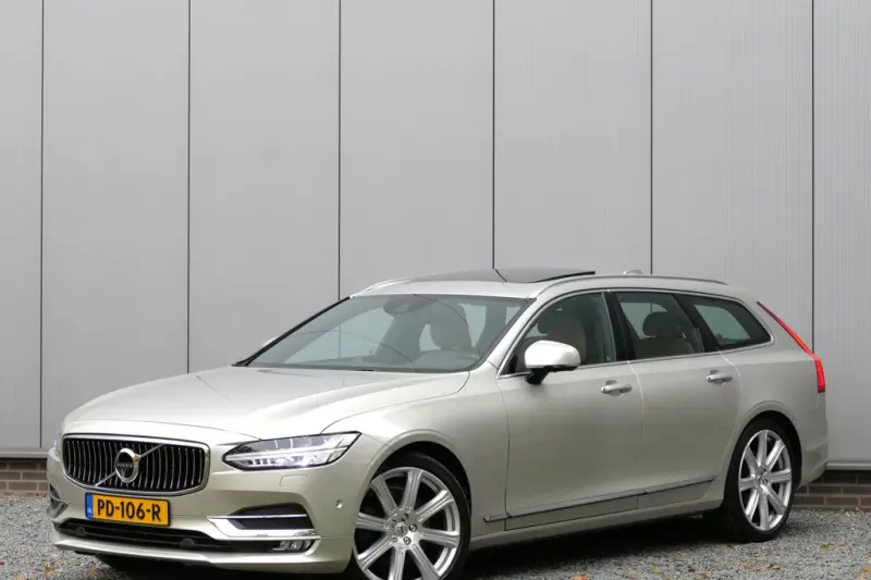 Volvo V90 (2016)
