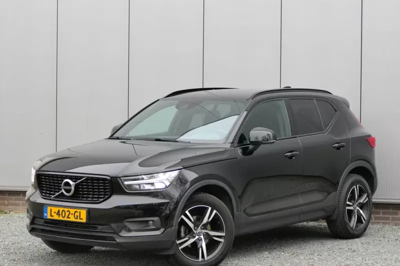 Volvo XC40 (2021)