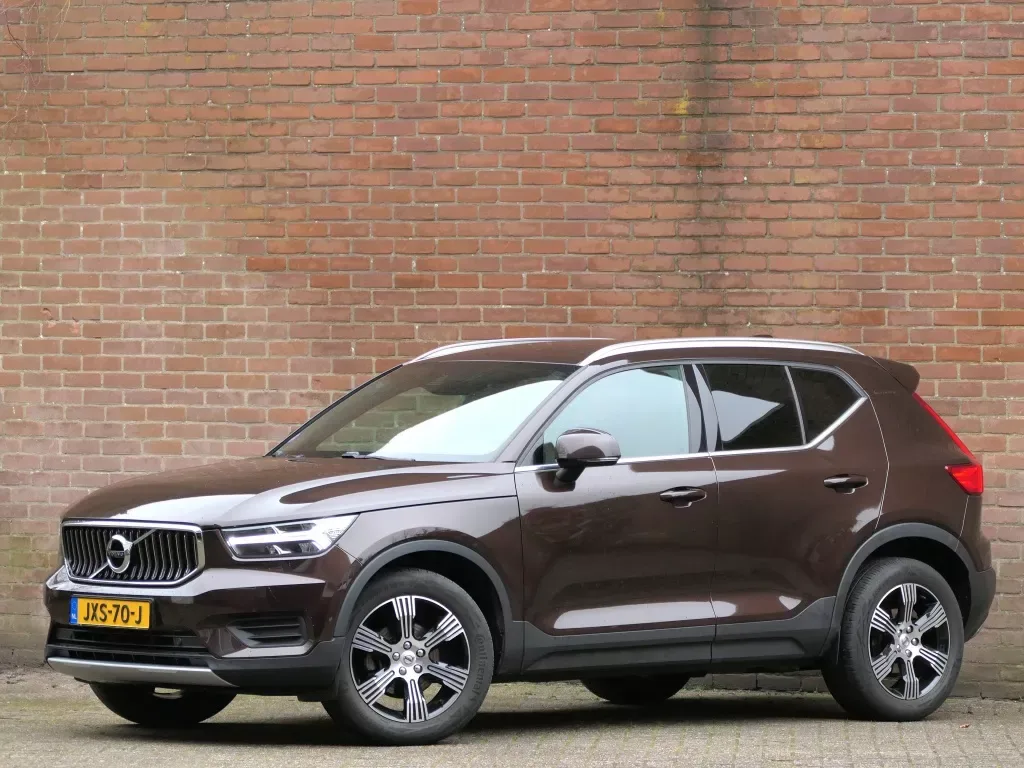 Volvo XC40 (2020) — foto 1