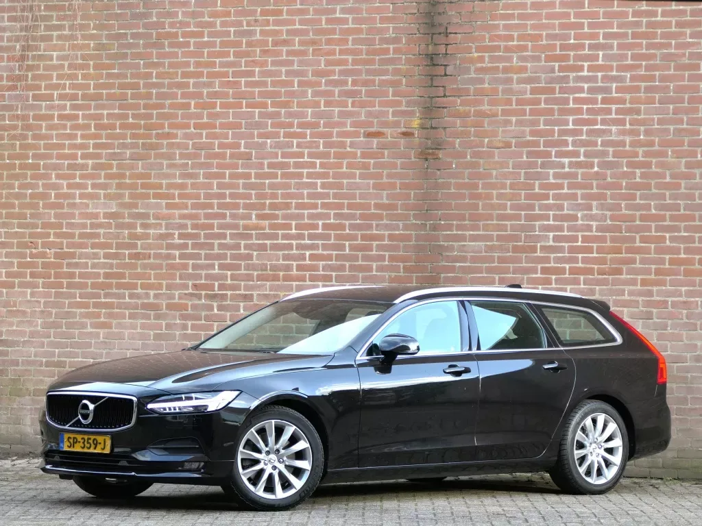 Volvo V90 (2018) — foto 1