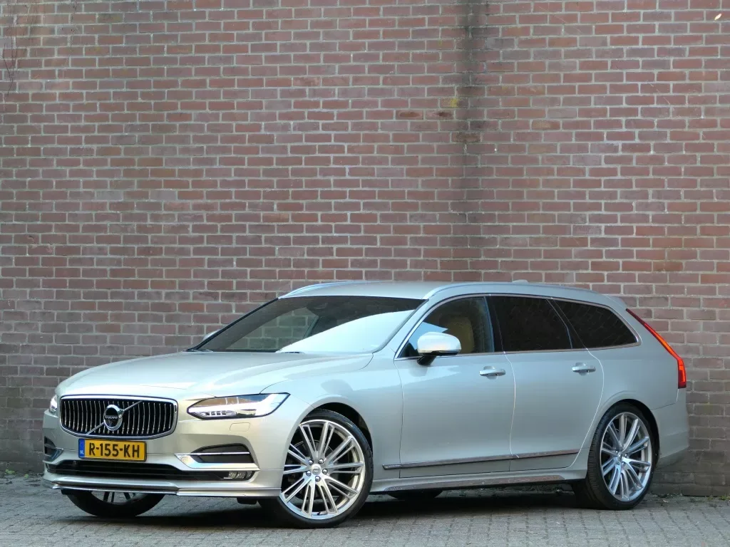 Volvo V90 (2016) — foto 1