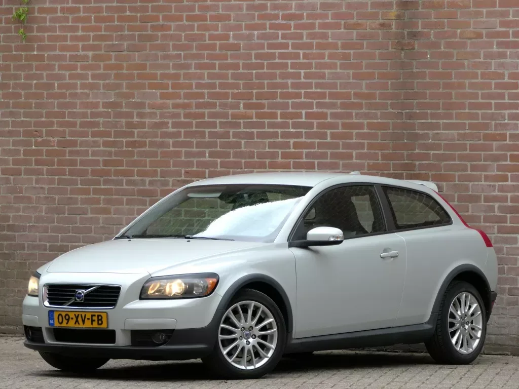 Volvo C30 (2007) — foto 1