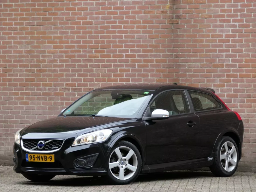 Volvo C30 (2010) — foto 1