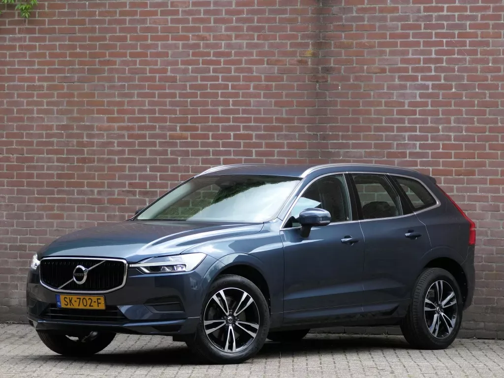 Volvo XC60 (2018) — foto 1