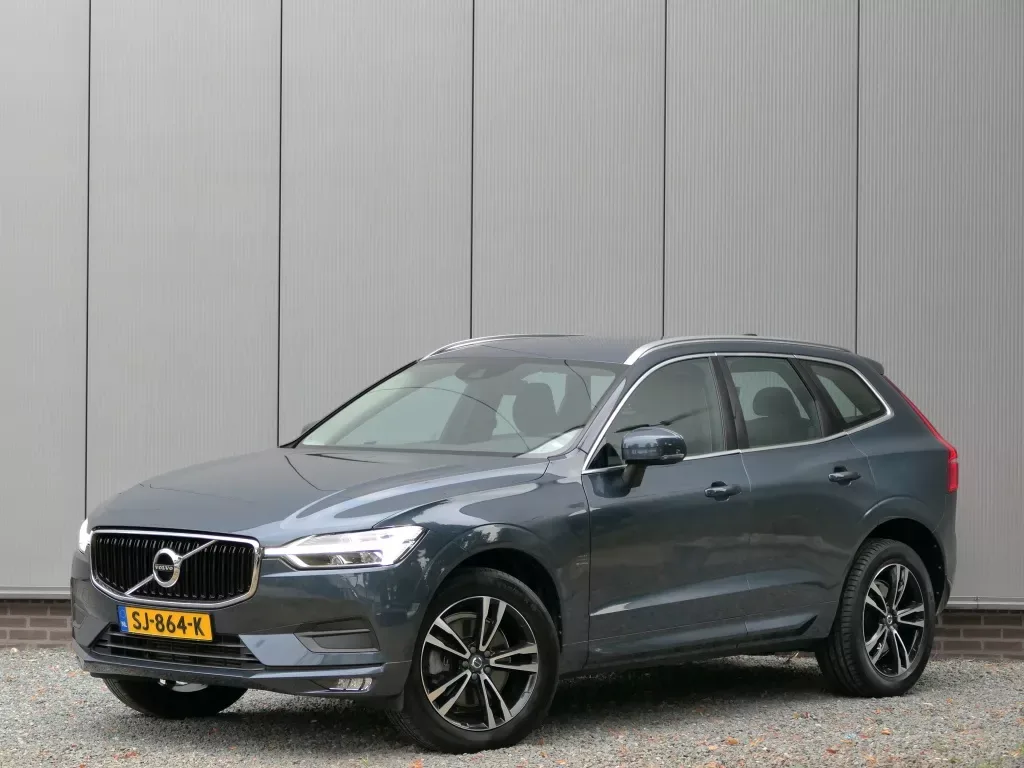 Volvo XC60 (2018) — foto 1