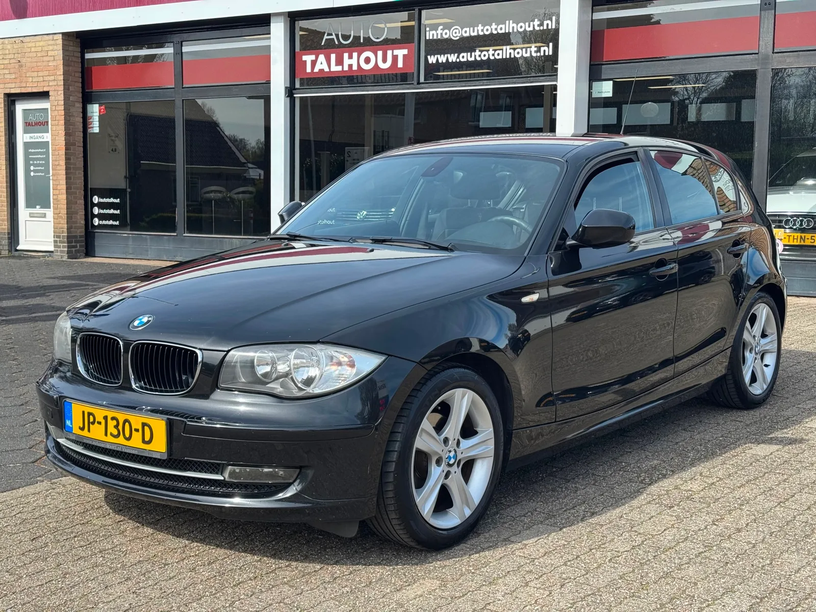 BMW 1-Serie (2011) — foto 1