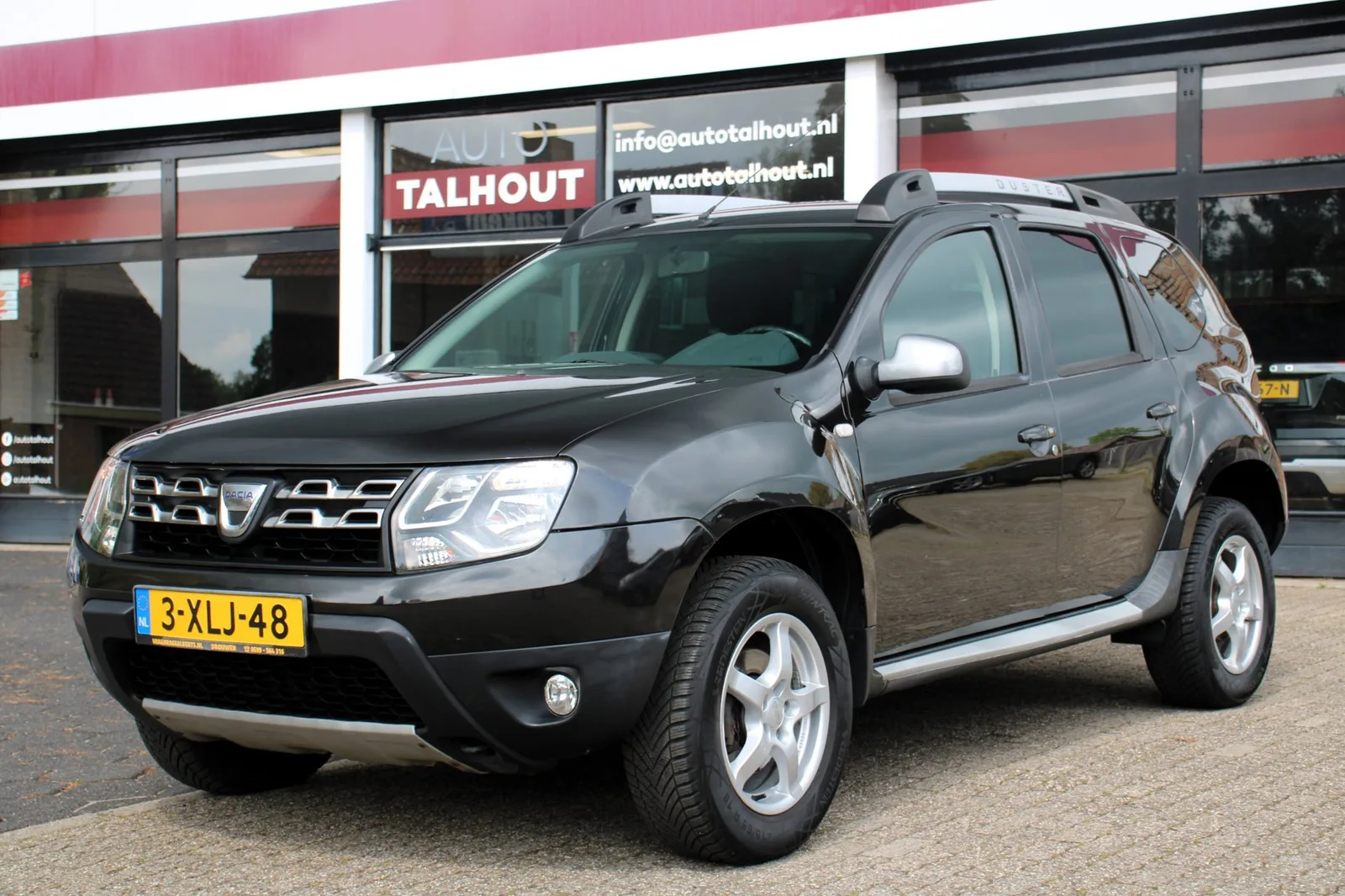 Dacia Duster (2014) — foto 1