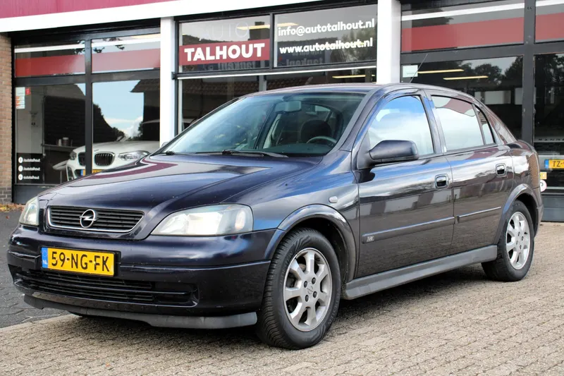 Opel Astra (2003)