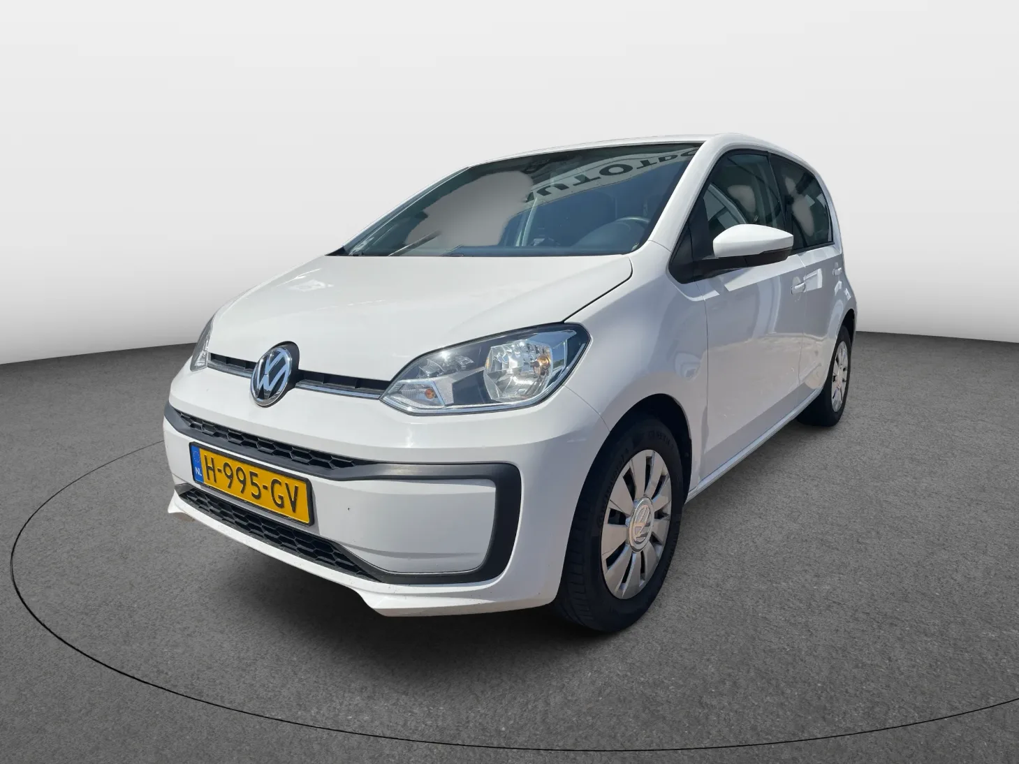Volkswagen Up! (2020) — foto 1
