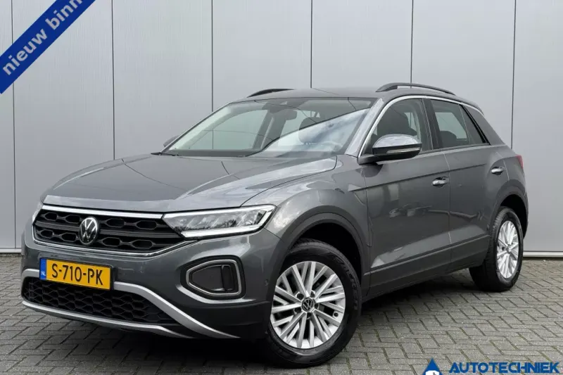 Volkswagen T-Roc (2022)