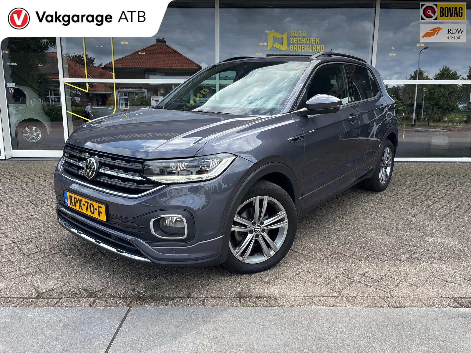 Volkswagen T-Cross (2023) — foto 1